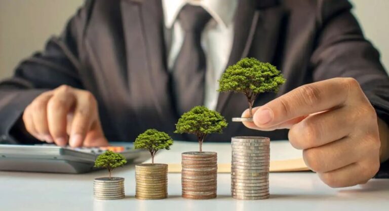 Saving Money Tips showing easy ways to save money every month