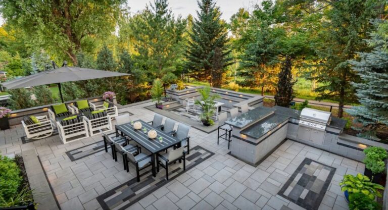 Classic Tumbons with ergonomic design perfect for indoor and outdoor relaxation