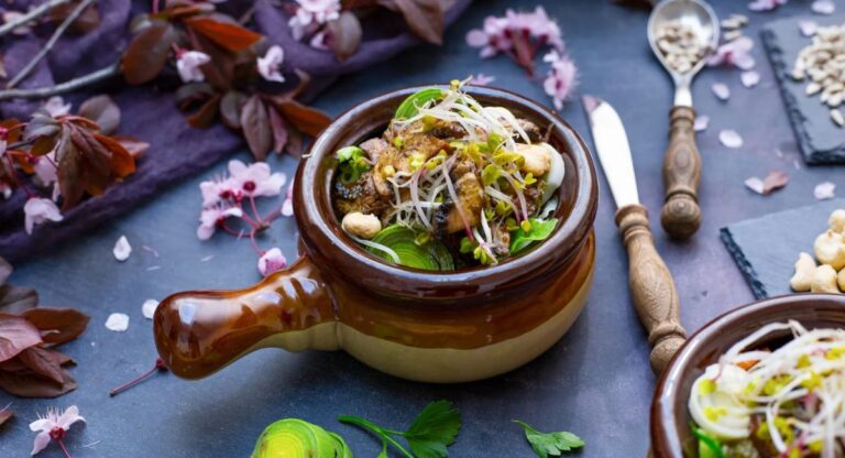 Yalla Choy premium chai brand packaging with rich aroma and authentic flavor